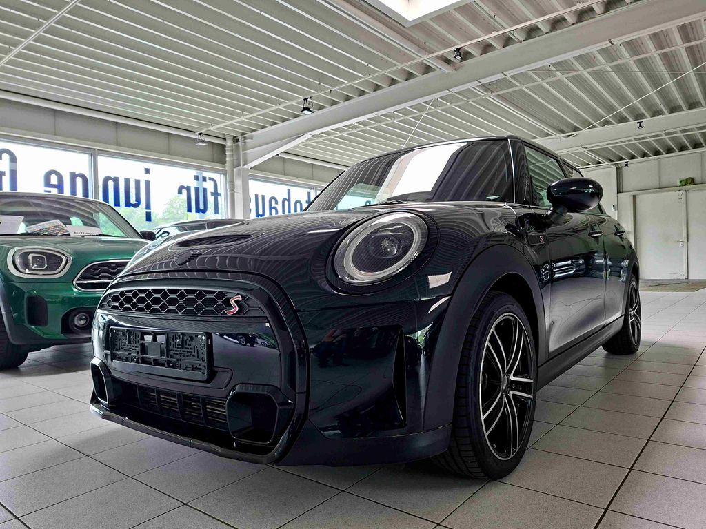 Bild des Angebotes MINI Cooper S -5 Türer- Sport-Automatik Navigation