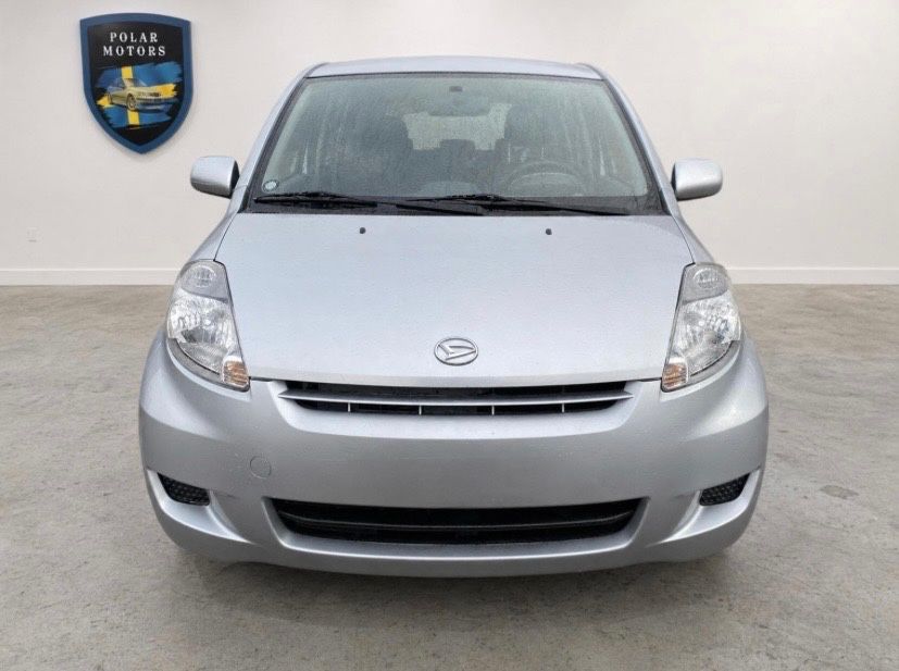 Daihatsu Sirion 1.3*ALLRAD*Ahk*Klimaanlage*TÜV NEU*