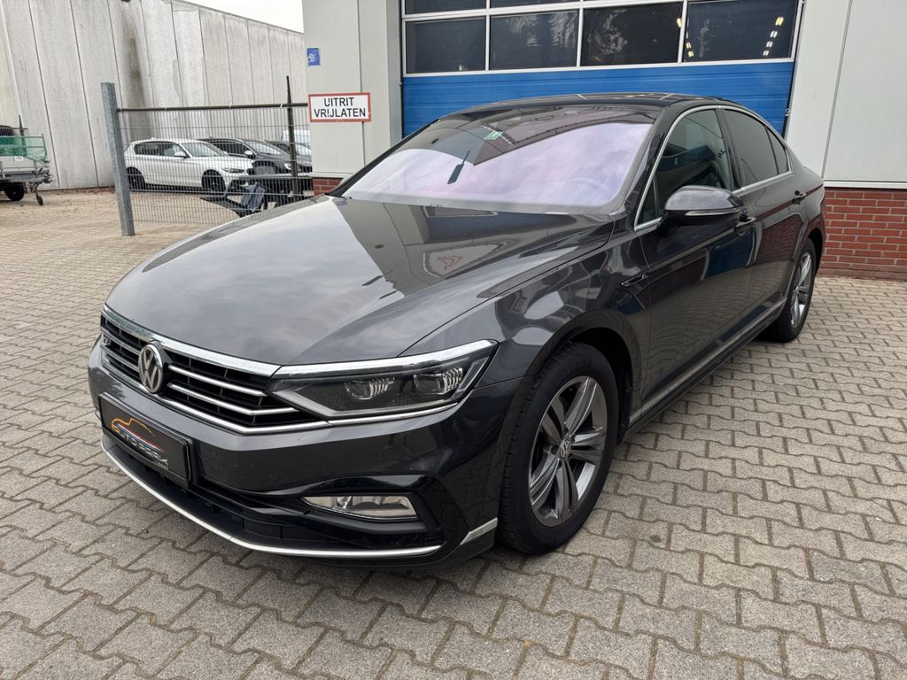 Bild des Angebotes Volkswagen Passat 2.0 TSI Lim. R Line Aut. *1 Hand*
