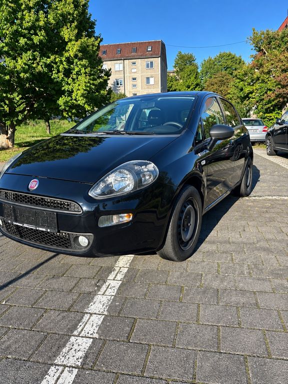 Bild des Angebotes Fiat Punto neue tuv 76000km!!!