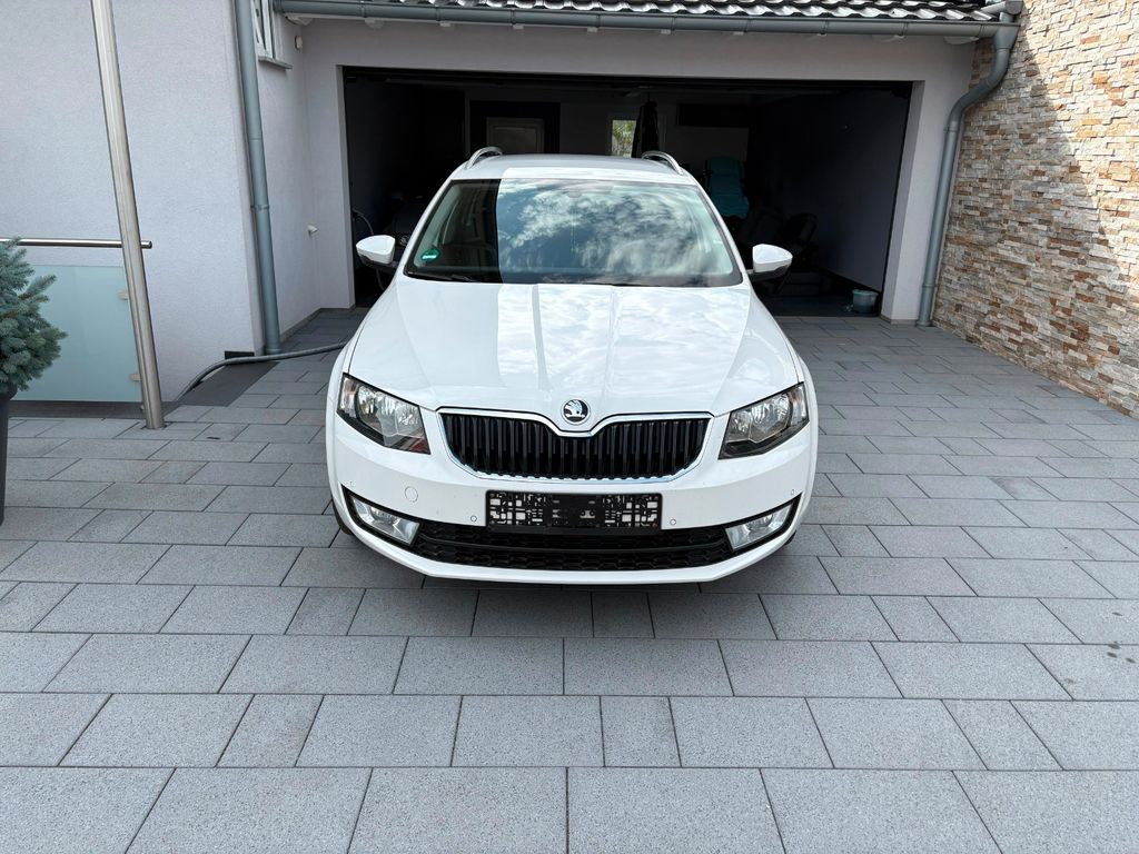 Skoda Octavia 1.6 TDI 4x4 Ambition Combi Ambition