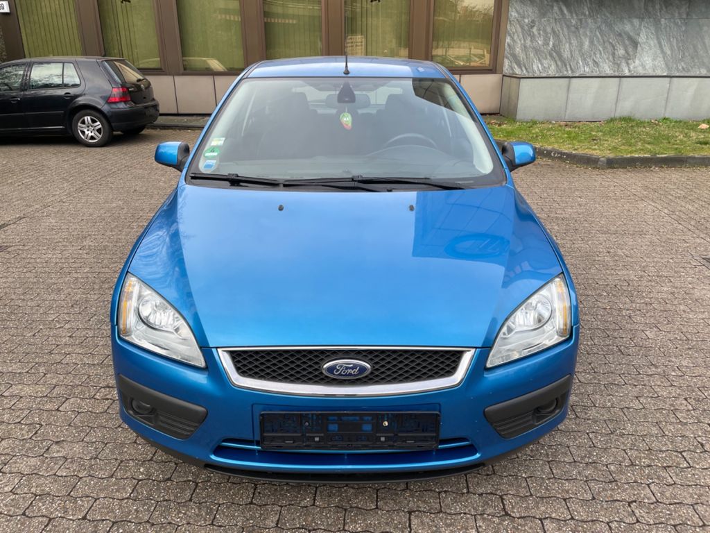 Bild des Angebotes Ford Focus Lim. Ghia
