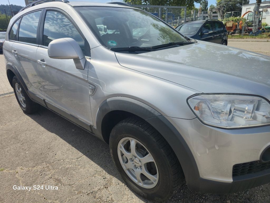 Bild des Angebotes Chevrolet Captiva 2.4 LS EcoLogic 2WD 7-Sitzer LS