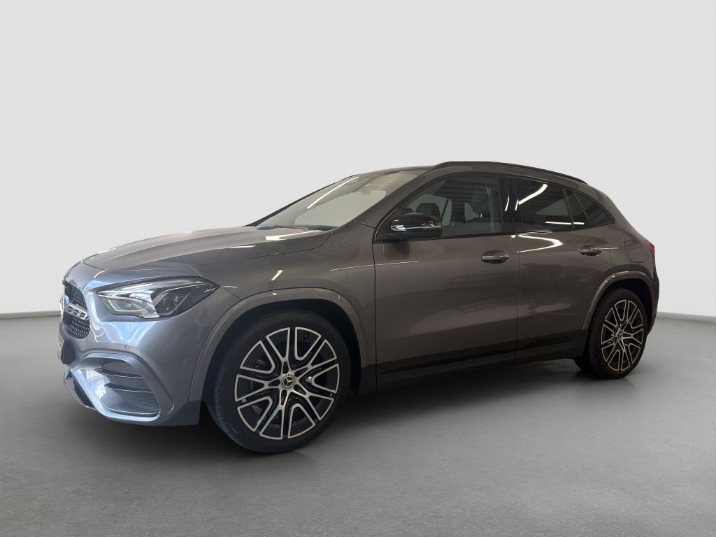 Bild des Angebotes Mercedes-Benz GLA 180 AMG*Night*DISTRONIC*KeyL*PDC*RFK*ParkAss