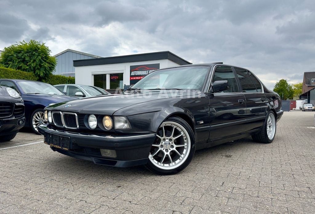 BMW 740i-DACH-PDC-V8-MEMORY