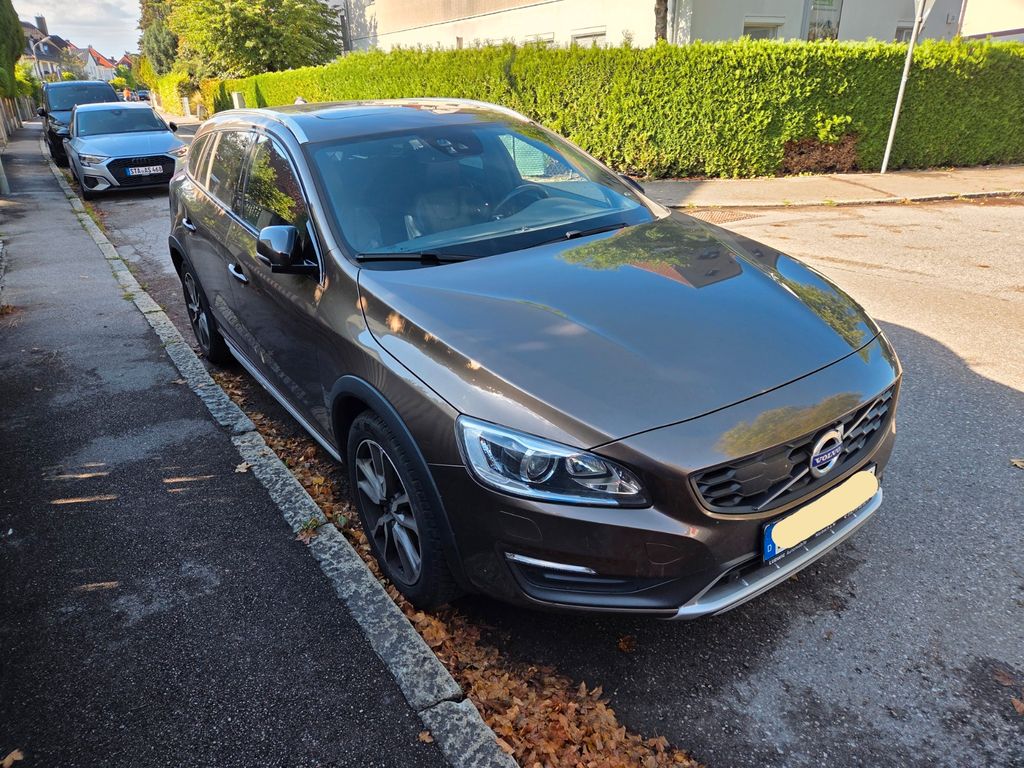 Bild des Angebotes Volvo V60 Cross Country Summum Automatik, auch Tausch