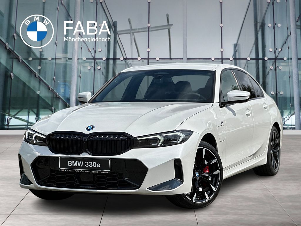 Bild des Angebotes BMW 330e xDrive Limousine M Sportpaket HK HiFi DAB