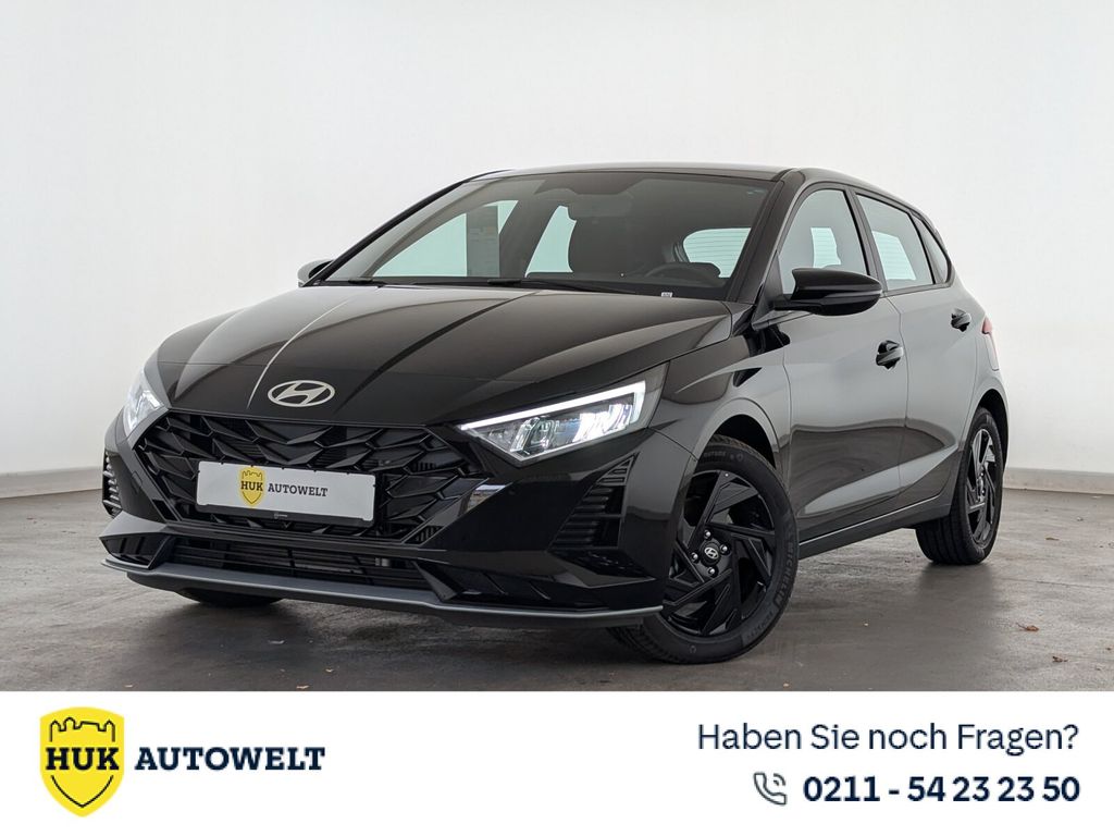 Bild des Angebotes Hyundai i20 Comfort Plus LED+NAVI+RFK+SHZ+TEMP+