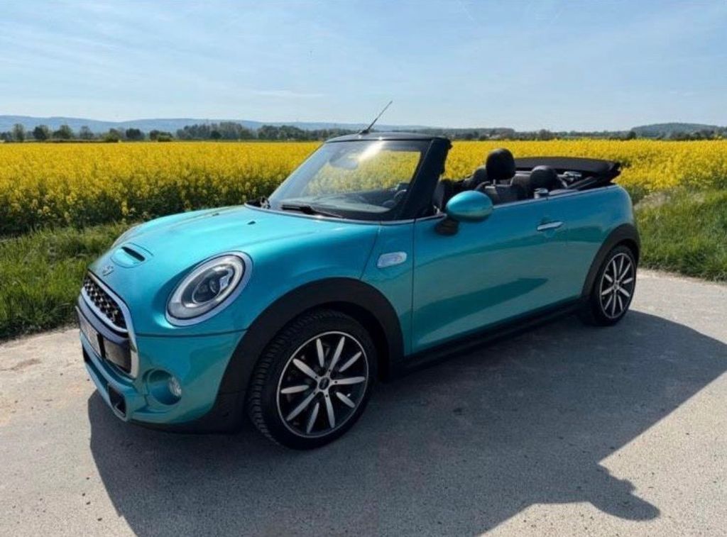 Bild des Angebotes MINI Cooper S Cabrio / JCW-Paket
