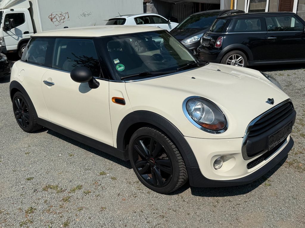 Bild des Angebotes MINI ONE One First