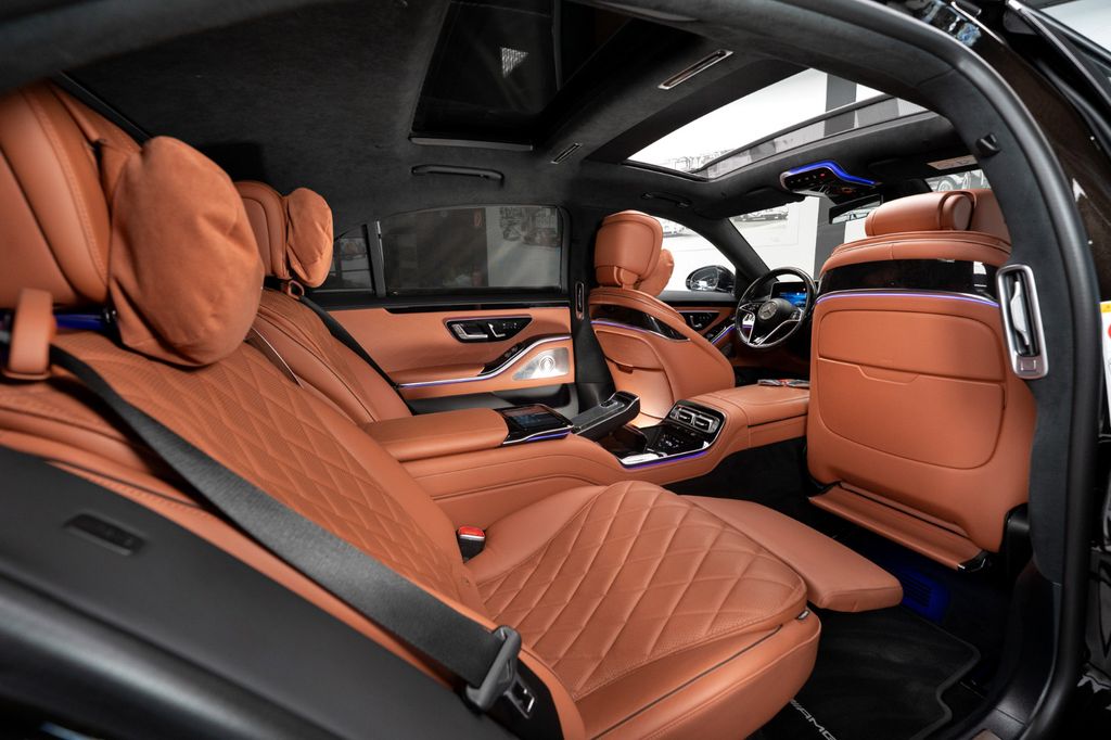 Bild des Angebotes Mercedes-Benz S 580 4M LANG #AMG-LINE #FIRST-CLASS #NP:188T€