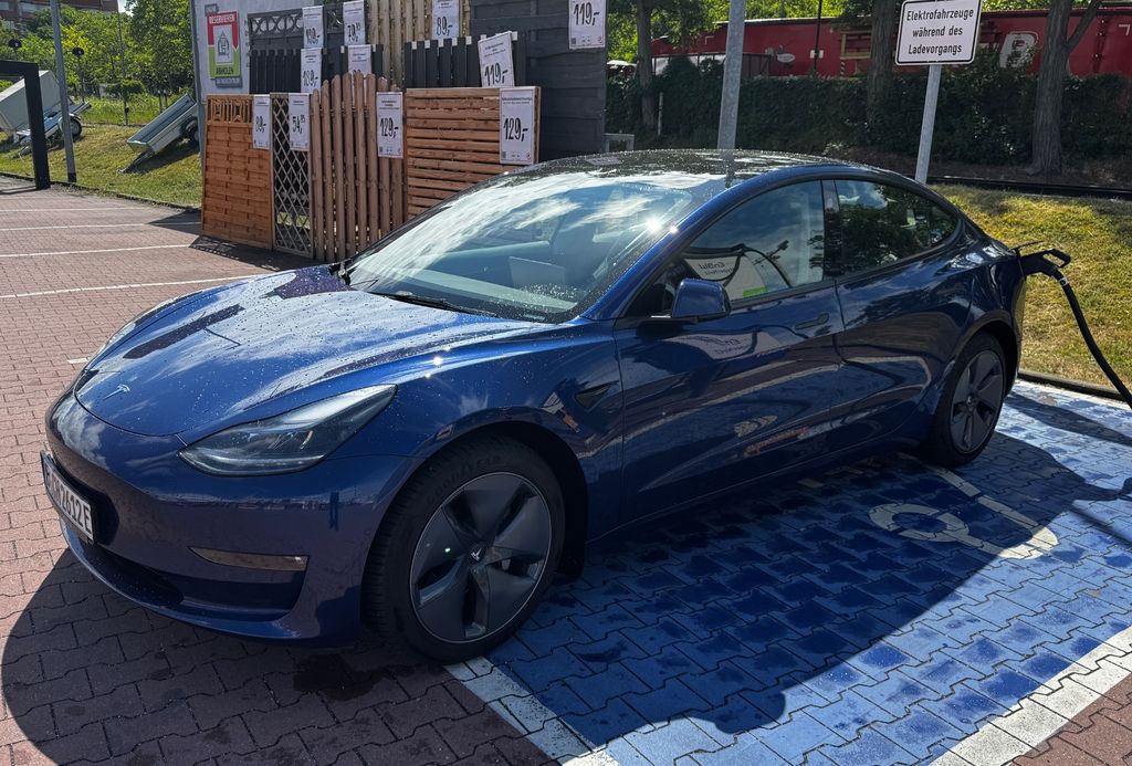 Bild des Angebotes Tesla Model 3 Longrange AWD AHK & Batteriezertifikat