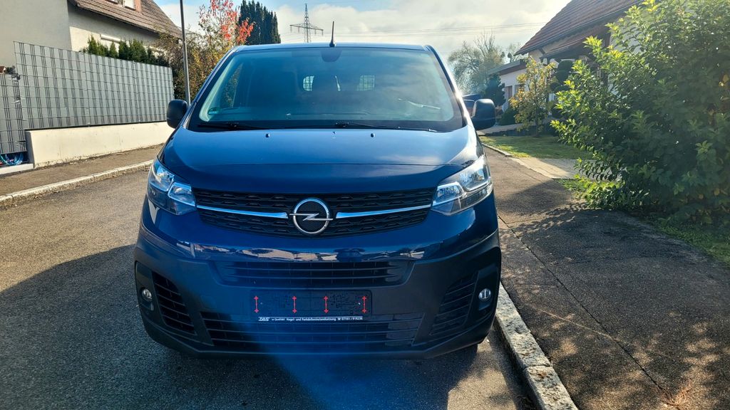 Bild des Angebotes Opel Vivaro Kasten Edition M, Motor Neu