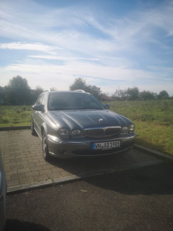 Bild des Angebotes Jaguar X-Type Estate 3 Liter V6 4x4 Executive Executive