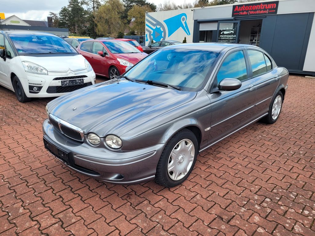 Bild des Angebotes Jaguar X-Type 2.2 D*KLIMAAUT.*SHZ*AHK*GEPFLEGT*GARANTIE