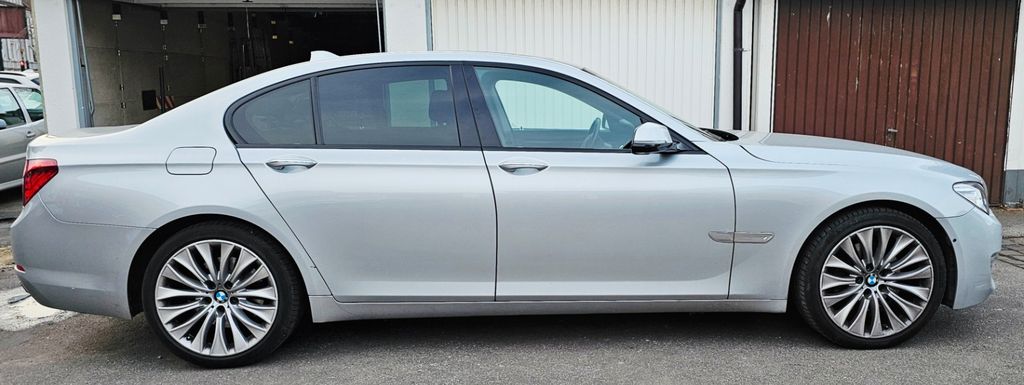 Bild des Angebotes BMW 740d xDrive Edition Exclusive Edition Exclusive