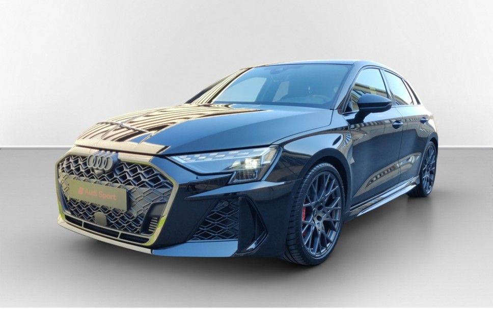 Bild des Angebotes Audi RS3 Sportback 2.5 TFSI quattro S tronic PANO*SON