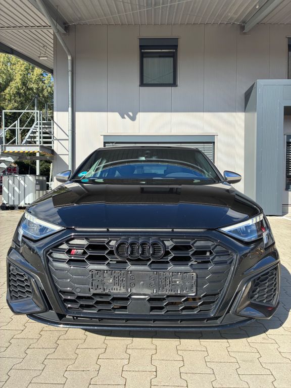 Bild des Angebotes Audi S3 TFSI S tronic edition one quattro edition one