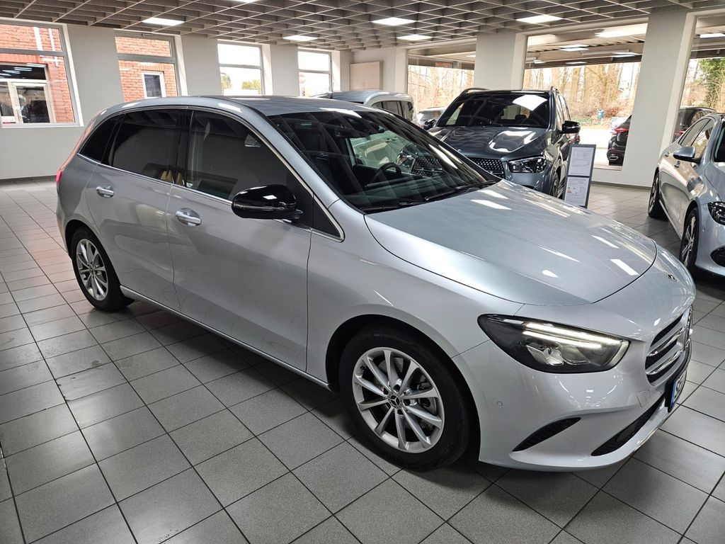 Bild des Angebotes Mercedes-Benz B 250 *PROGRESSIV*NIGHT*RÜKA*PTS*NAVI*LED*