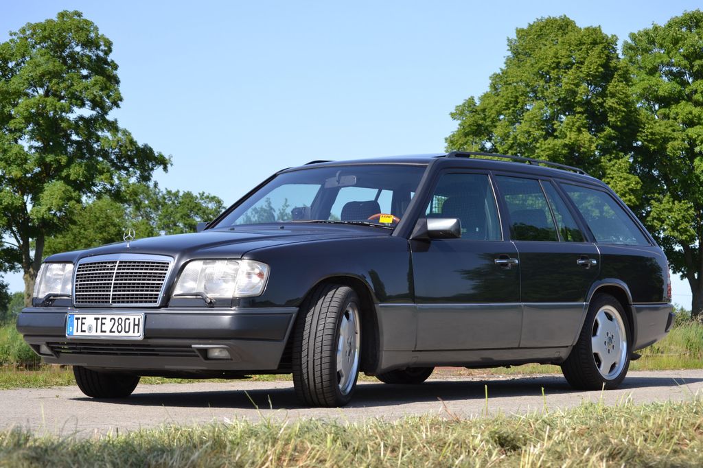 Mercedes-Benz 280 TE W124