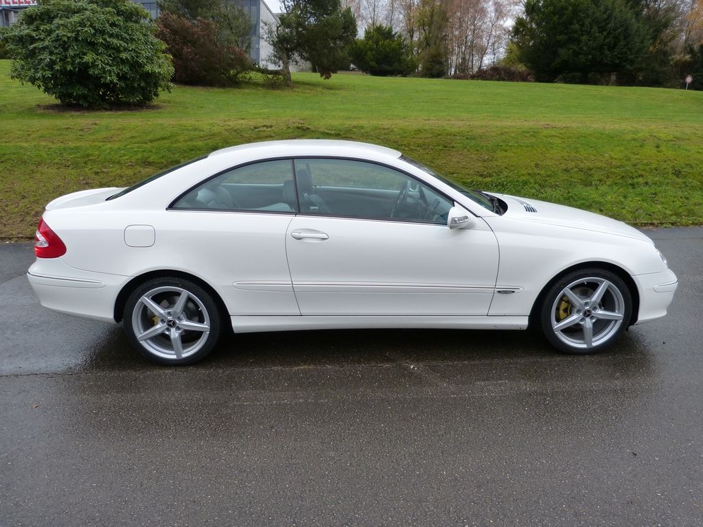 Bild des Angebotes Mercedes-Benz CLK 200 KOMPRESSOR in original weiß