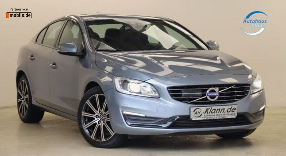 Bild des Angebotes Volvo S60 D4 2.0 190PS Linje Svart Bi-Xenon R-Cam ACC