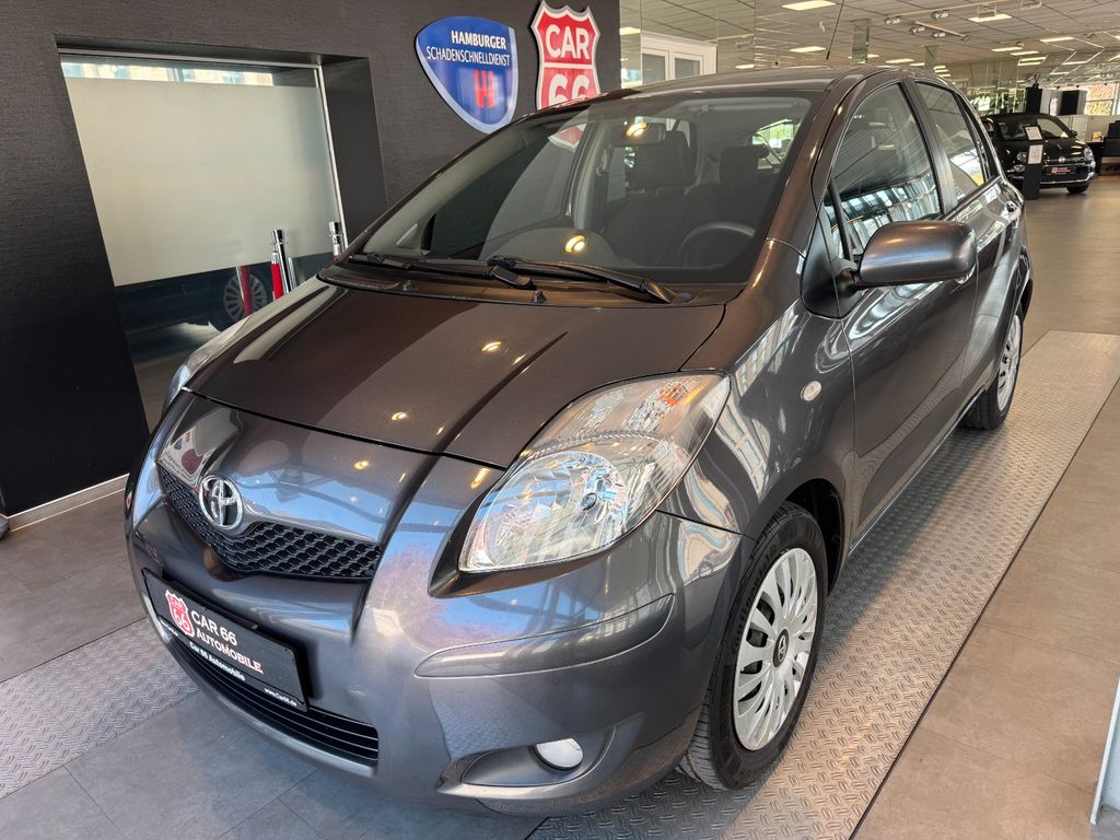 Toyota Yaris Life / AUTOMATIK