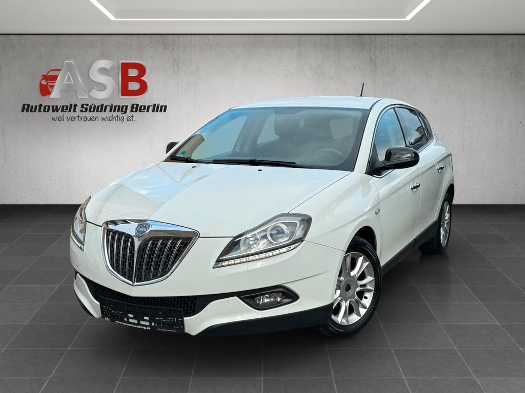 Bild des Angebotes Lancia Delta Oro 1.4 MultiAir16v Oro 1.Hand LED*Alcanta