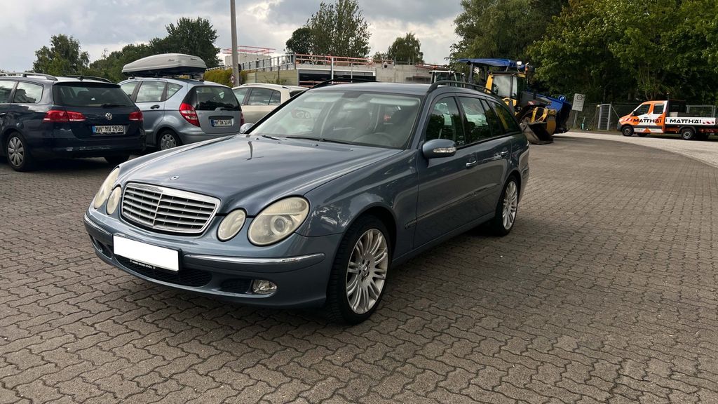 Bild des Angebotes Mercedes-Benz E 240 T-Modell Kombi W211 S211 ELEGANCE
