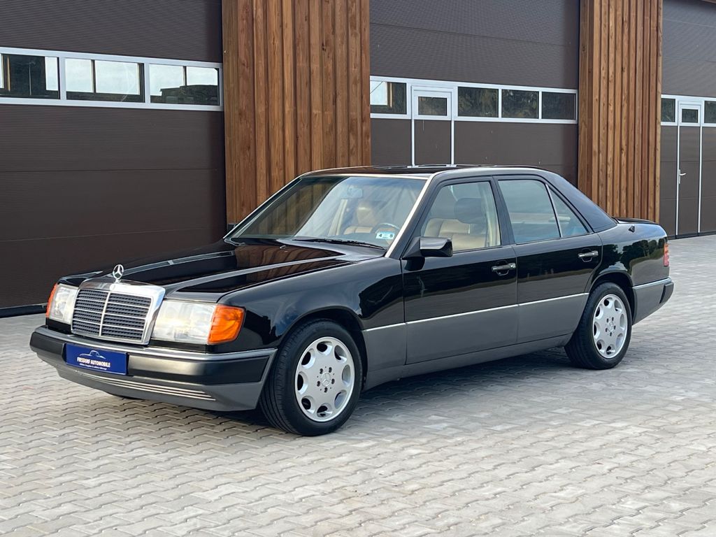 Bild des Angebotes Mercedes-Benz 400E W124 V8, Klima, SD, Leder, 040 Schwarz