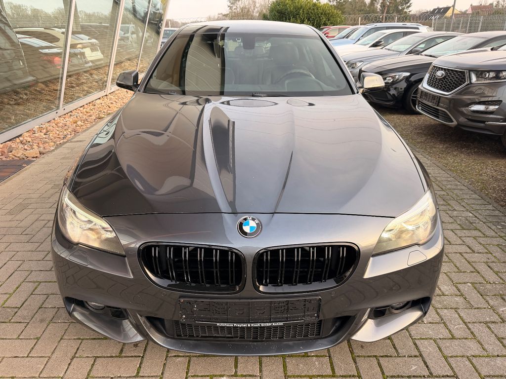 Bild des Angebotes BMW 5 Lim. 518 d M-Paket Navi*PDC*Sitzhzg*Bi-Xenon