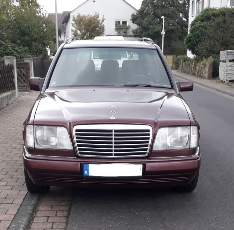 Bild des Angebotes Mercedes-Benz W124 220TE