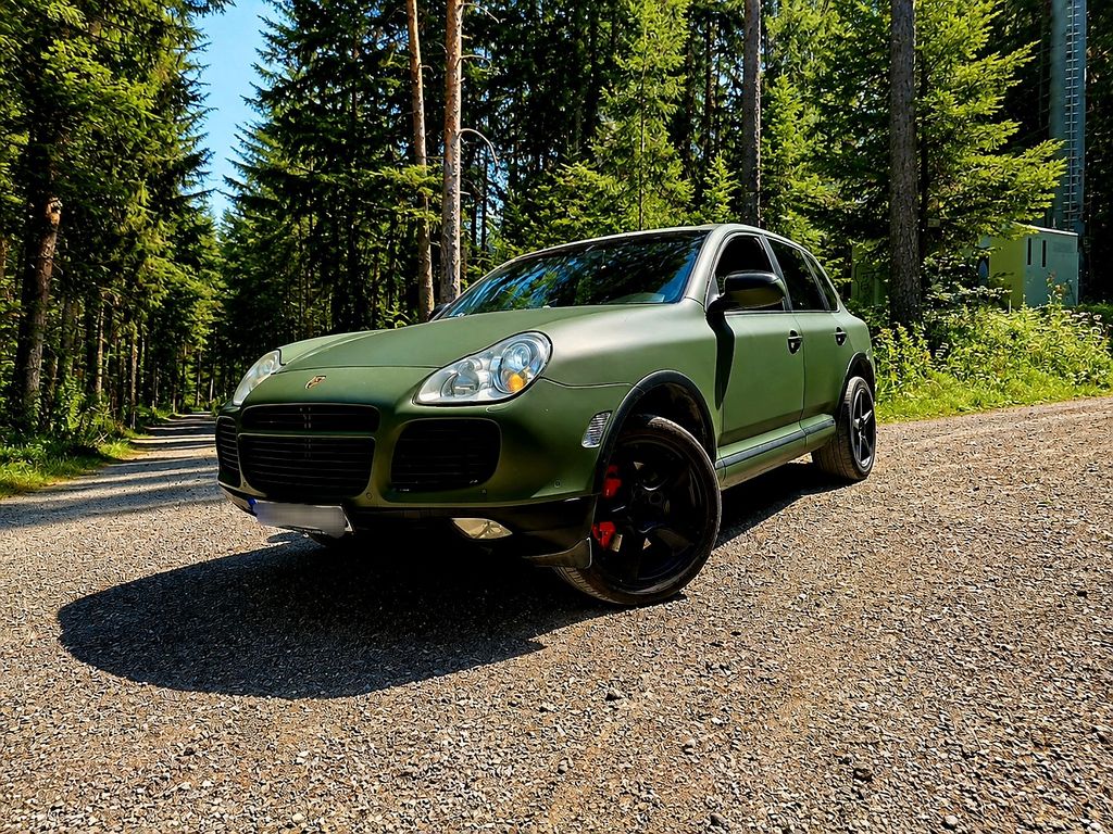 Porsche Cayenne Turbo 450 ps