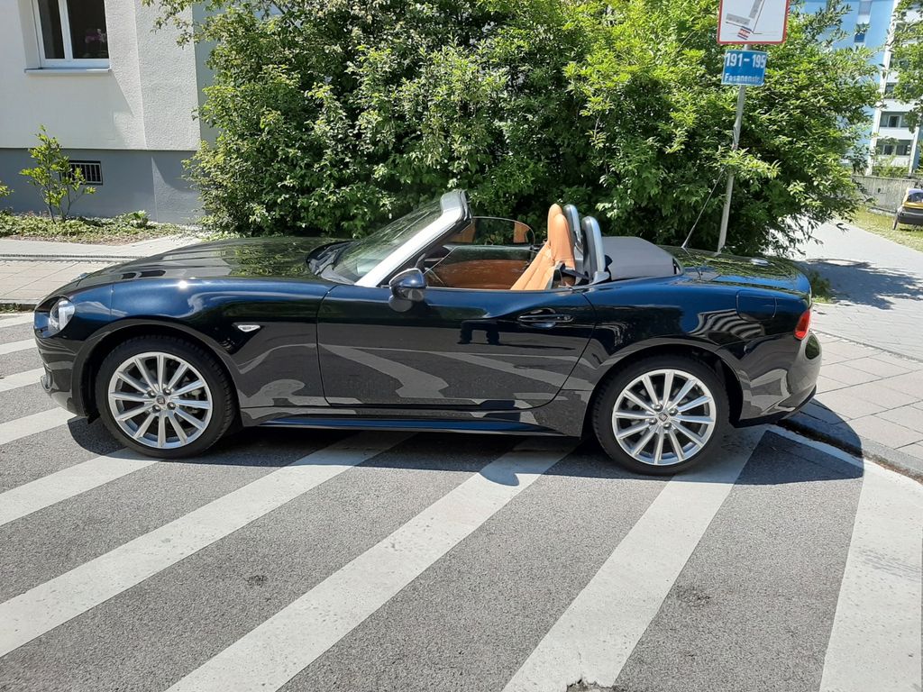 Bild des Angebotes Fiat 124 Spider  1,4 Lusso