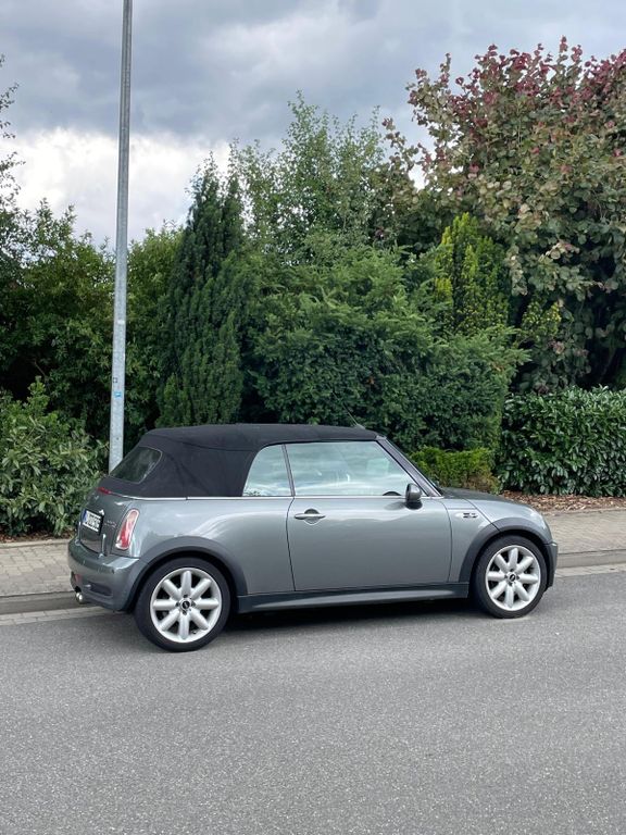Bild des Angebotes MINI Cooper S Cabrio Metallic