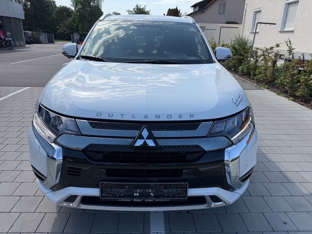 Mitsubishi Outlander PHEV Plus Spirit 4WD