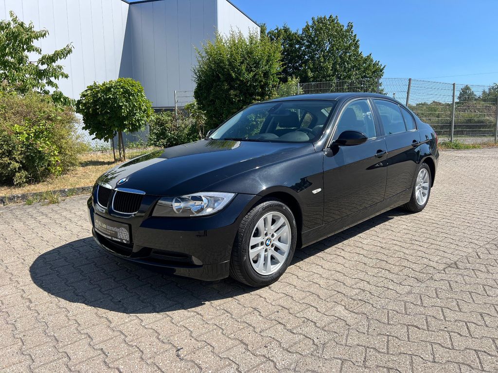 Bild des Angebotes BMW 318i*KLIMAAUT*NAV*PDC*TEMPOMAT*