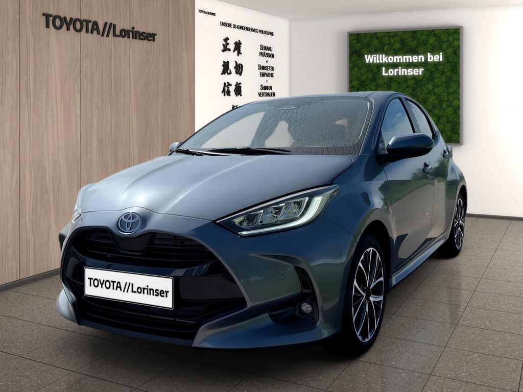 Bild des Angebotes Toyota Yaris 1.5 Teamplayer Kam.+KlimaA+LED+PDC+ACC+AUT