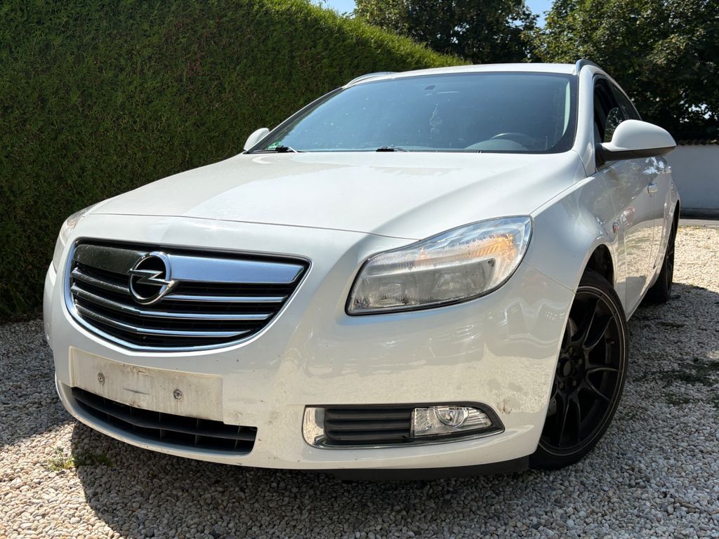 Bild des Angebotes Opel Insignia A Sports Tourer Sport 4x4 | V6 Turbo
