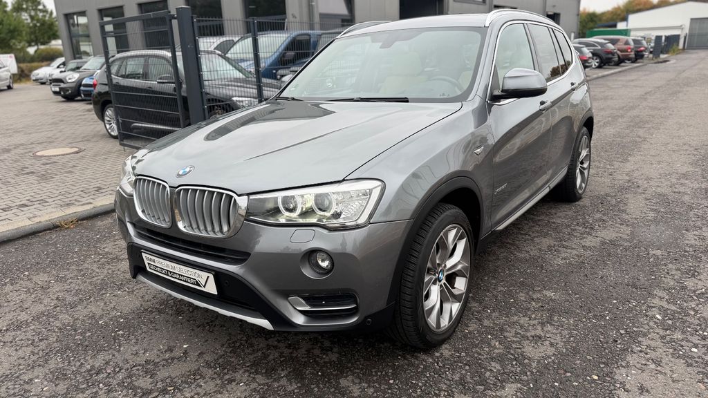 Bild des Angebotes BMW X3 xDrive 28i Aut/Navi+Camera/Panorama/H-K Sound