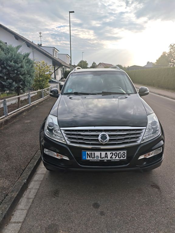 Bild des Angebotes Ssangyong REXTON 2.2 Diesel e-XDi 220 Executive 4WD Au...