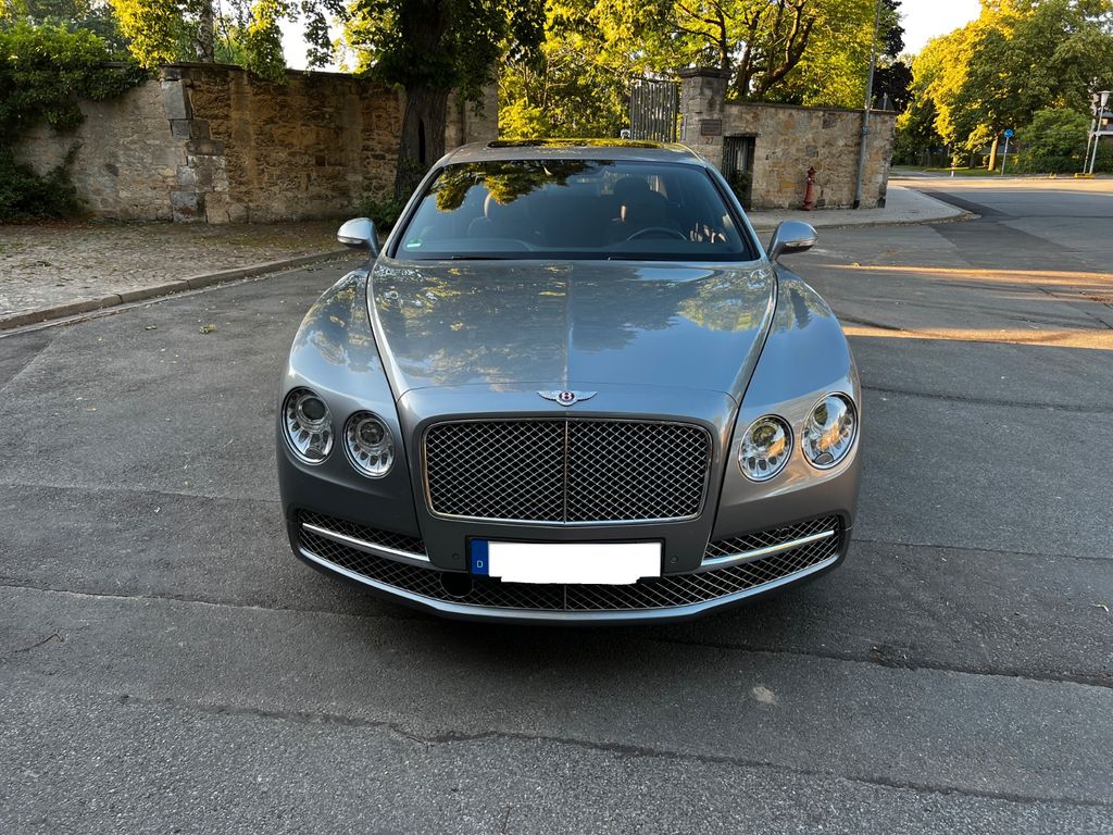 Bild des Angebotes Bentley Flying Spur 4.0 V8 *Mulliner Exclusive  *Unikat