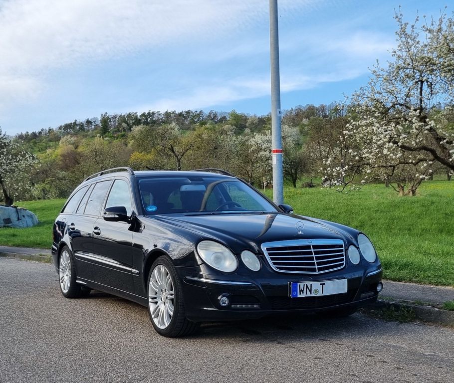 Bild des Angebotes Mercedes-Benz E320 CDI T Avantgarde Sportpaket MOPF Sitzklima