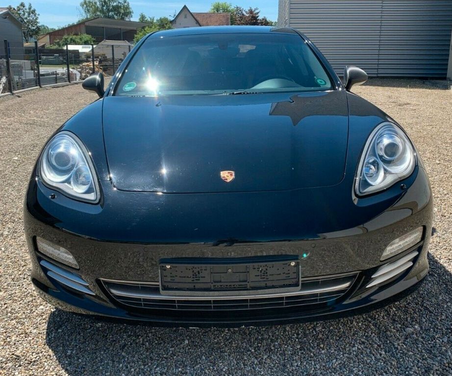 Bild des Angebotes Porsche Panamera 4 Platinum Edition Platinum Edition