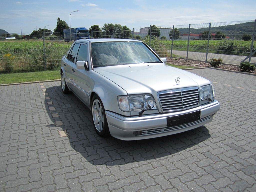 Mercedes-Benz E 500 Limited Motor komplett Revidiert