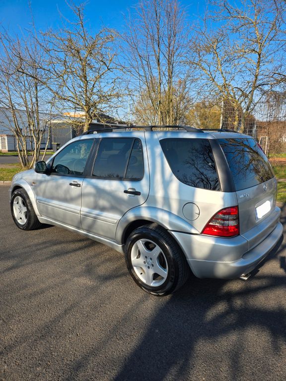 Bild des Angebotes Mercedes-Benz ML 55 AMG