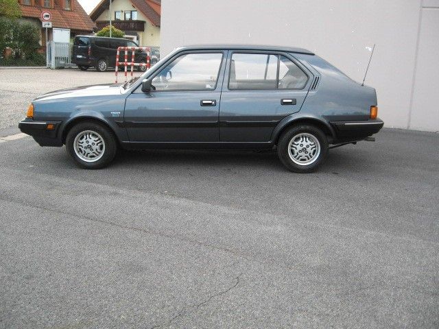 Bild des Angebotes Volvo 340