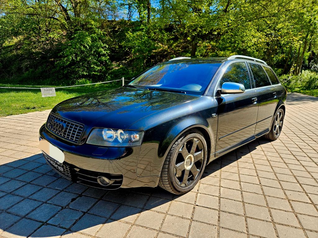 Bild des Angebotes Audi S4 4.2 quattro Avant - Motor neu