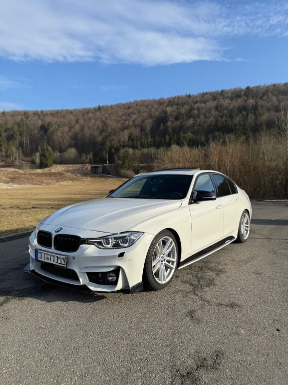 Bild des Angebotes BMW 330i xDrive M Sport / M Performance