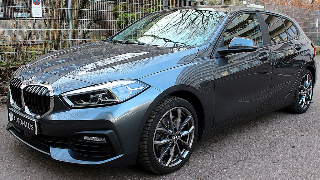 Bild des Angebotes BMW 120 d xDrive Advantage Lim. Aut. NAVI* LED* HUP